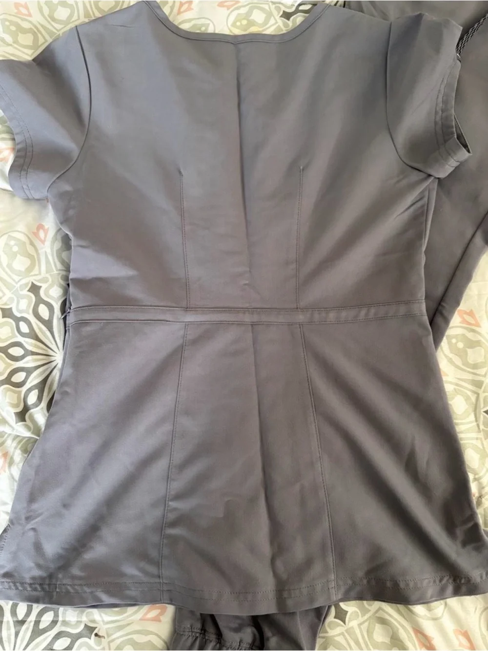 Jaanuu Grey V-Neck Scrub Top & Drawstring Jogger Pants XS